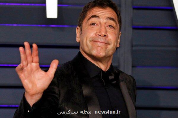 خاویر باردم در سریال بازی می کند