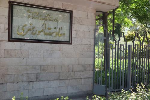 واکنش معاونت هنری در مورد اعتراض هنرمندان تجسمی به ستاد بزرگداشت فروغ و سهراب