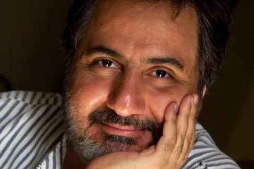 یک داستان رازآلود در حافظ خوانی خصوصی