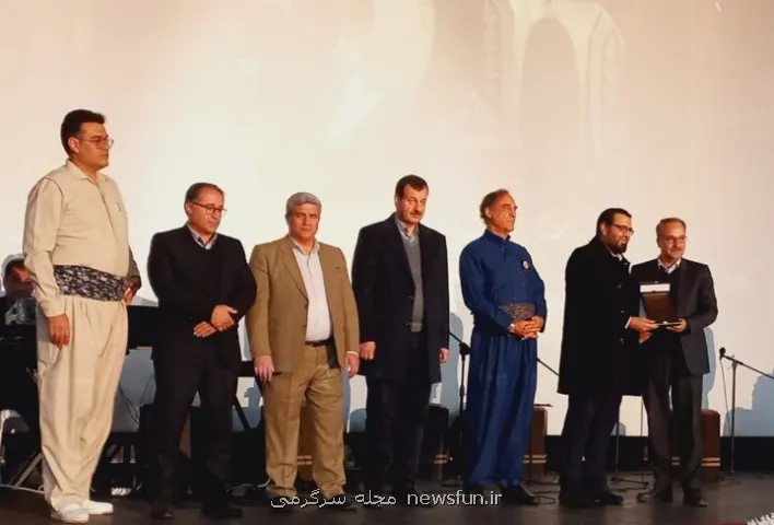 بیست سال روایت، همدلی و گفتگو تئاتر کردی سقز صحنه هم زبانی ملت ها